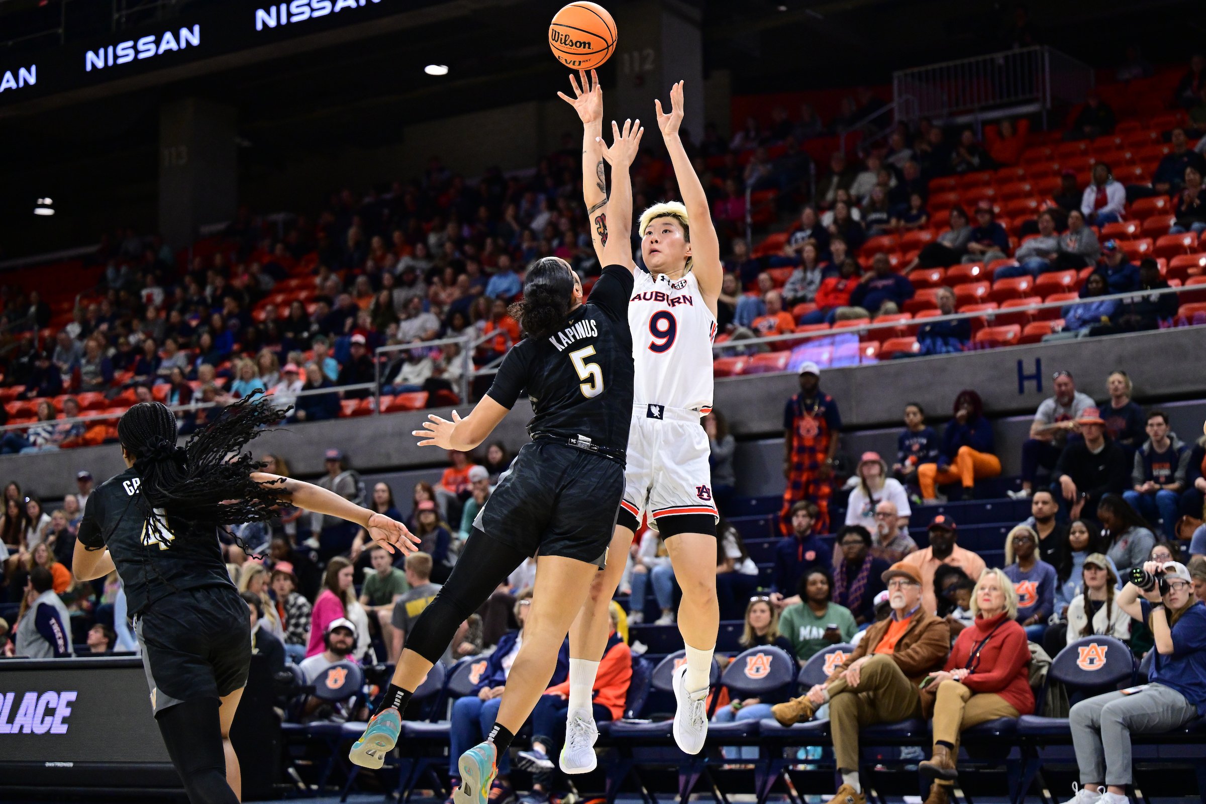  征戰(zhàn)NCAA！鄧雨婷：不太喜歡被稱為“李夢接班人” 未來想進WNBA