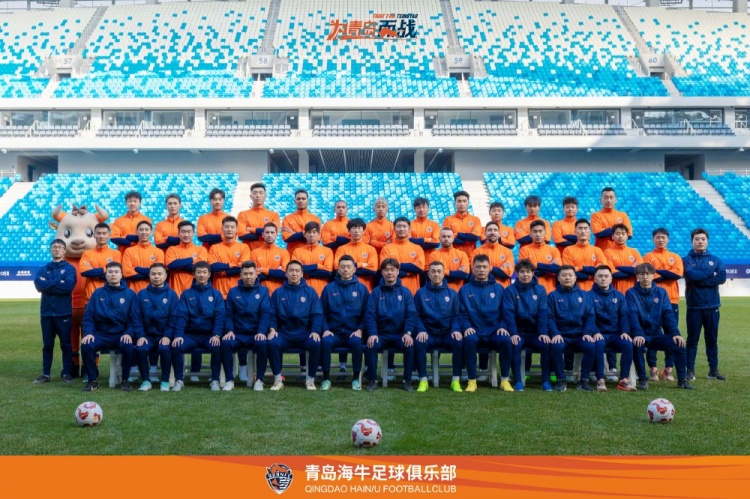  青島海牛一線隊名單：老將鄭龍、薩里奇坐鎮(zhèn)，金洋洋等新援在列