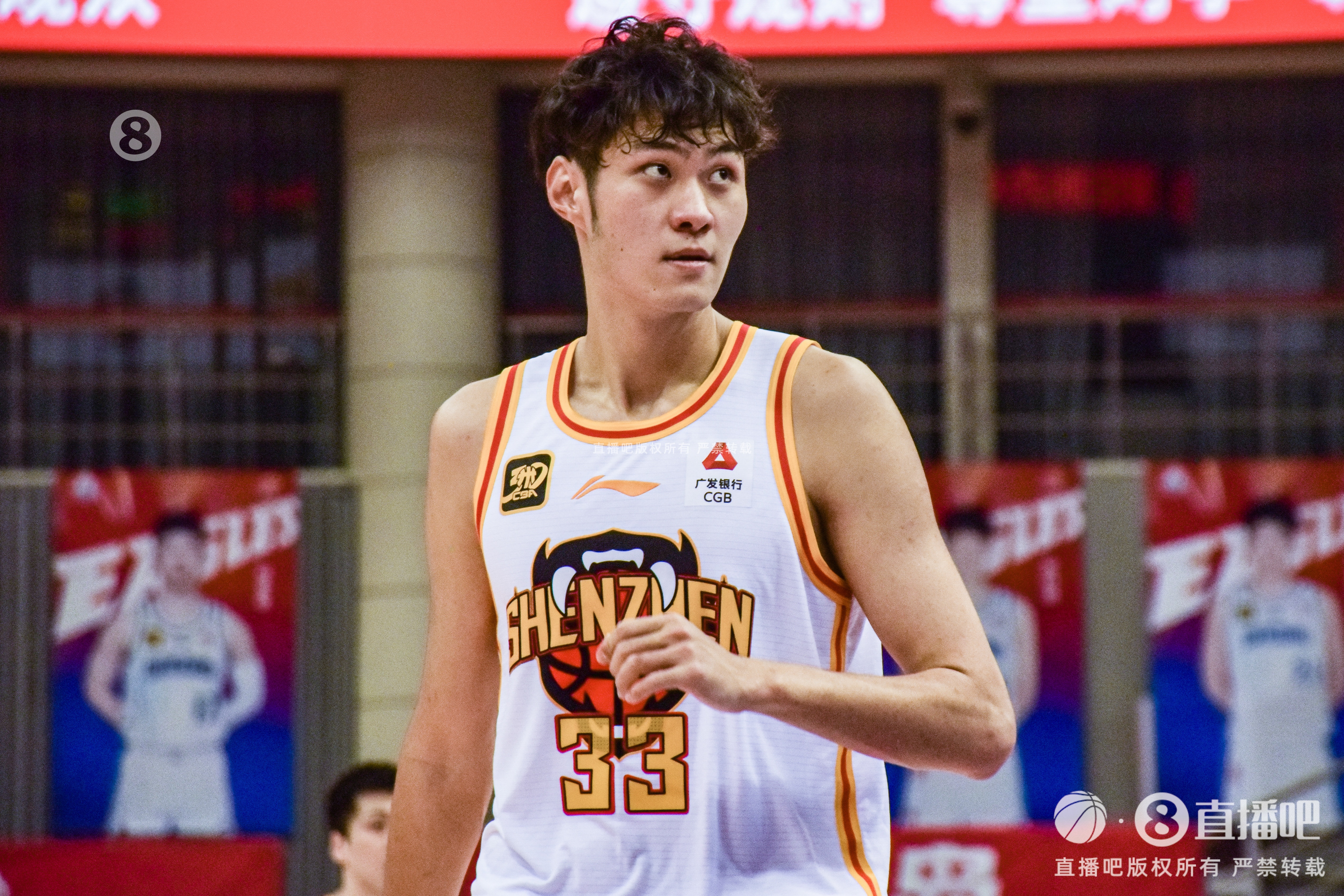  苦戰(zhàn)44分鐘！王浩然16中8拿到22分6板7助 正負值-20
